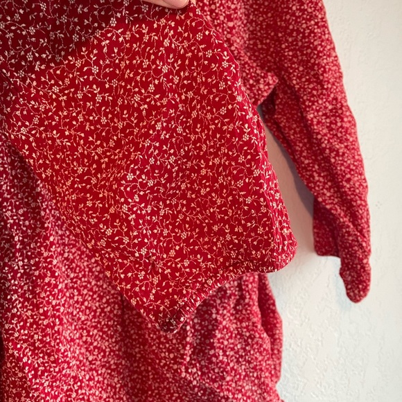 CHAPS Floral Blouse - Picture 3 of 4